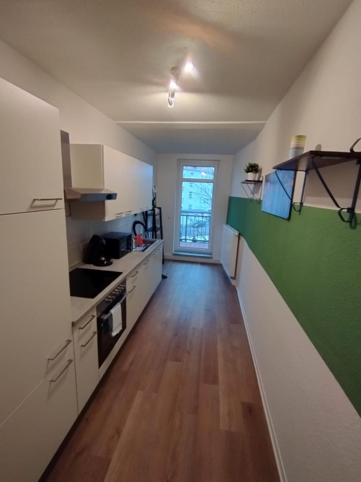Sali-Homes Boarding Haus Monteur-Wohnungen Balkon Vollkueche Autobahnaehe Markranstädt Zimmer foto