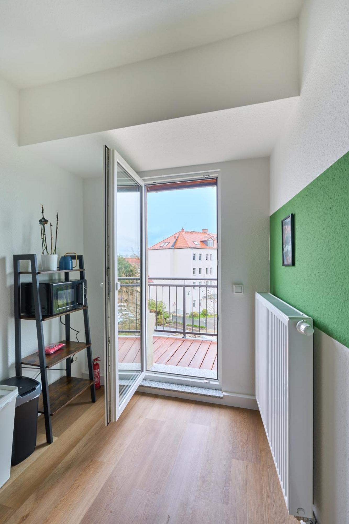 Sali-Homes Boarding Haus Monteur-Wohnungen Balkon Vollkueche Autobahnaehe Markranstädt Zimmer foto